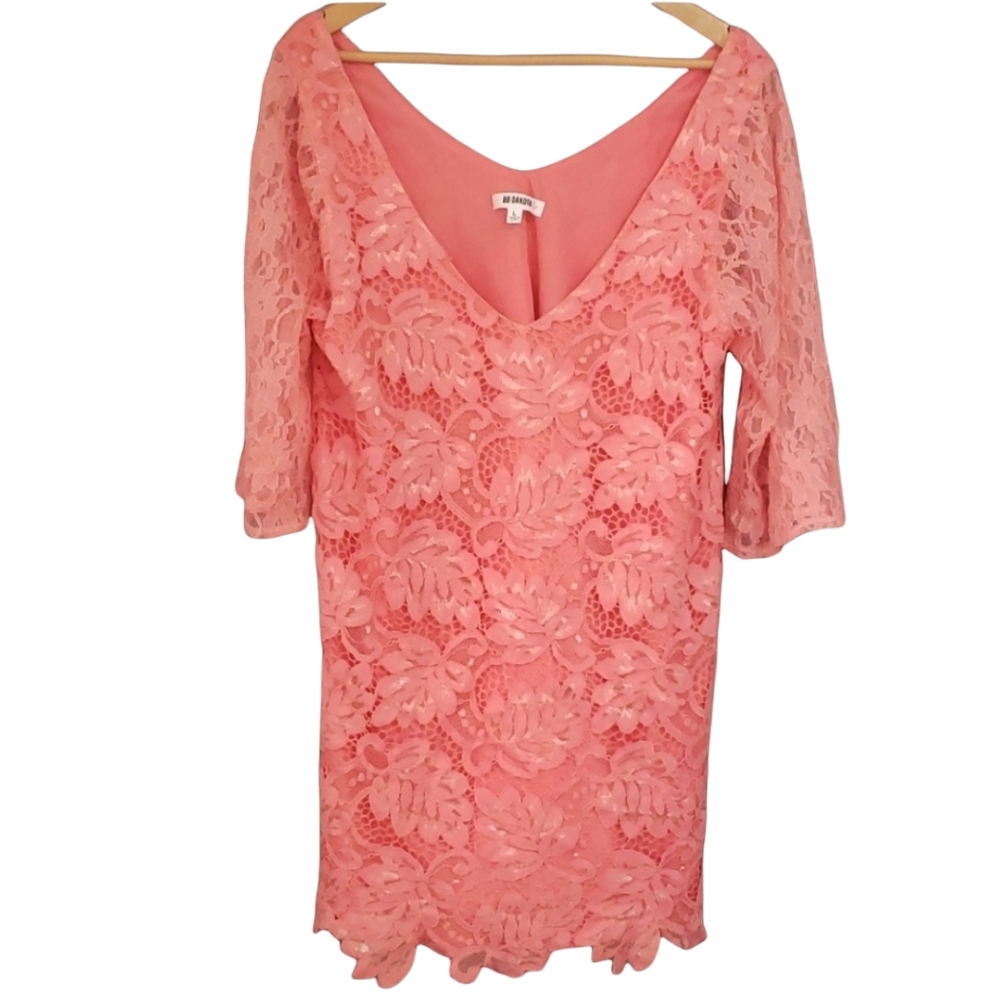 BB Dakota pink tunic with lacy floral overlay size large